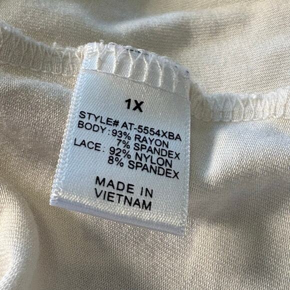 Zenana Premium White Top Size 1X - Picture 4 of 5